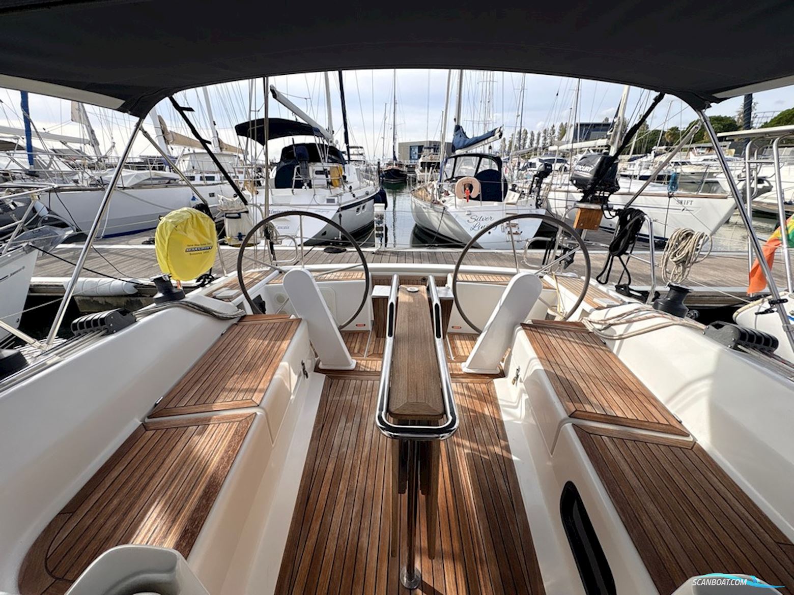 Hanse 385