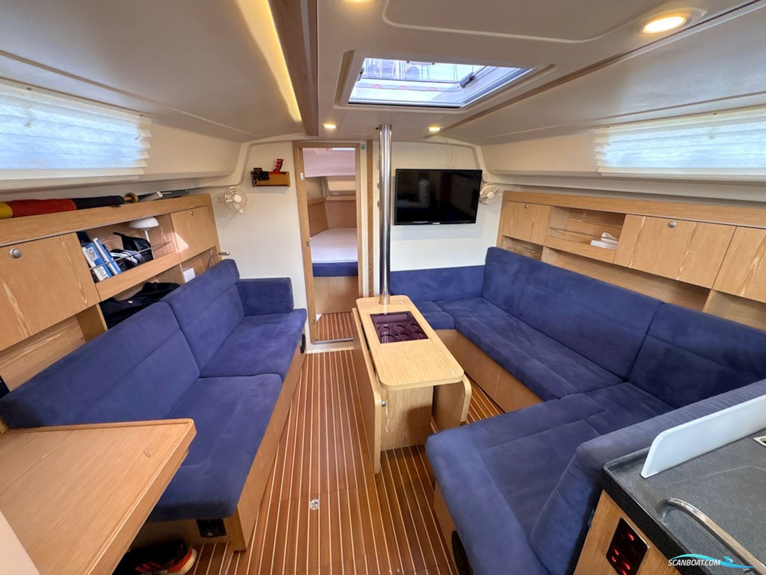 Hanse 385