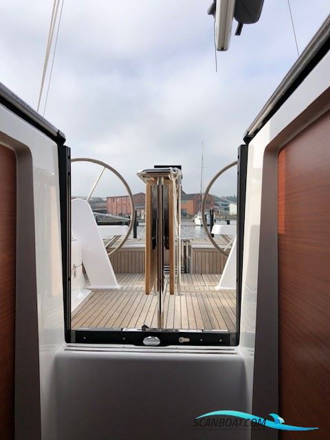 Hanse 388