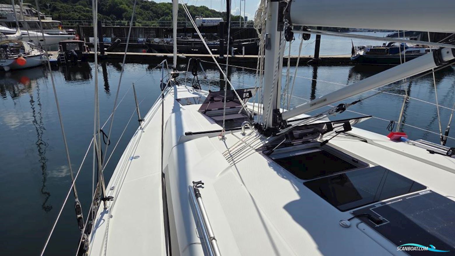 Hanse 388
