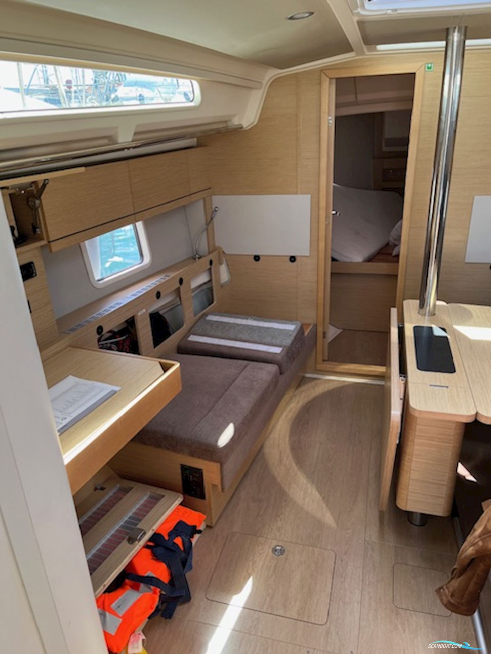 Hanse 388
