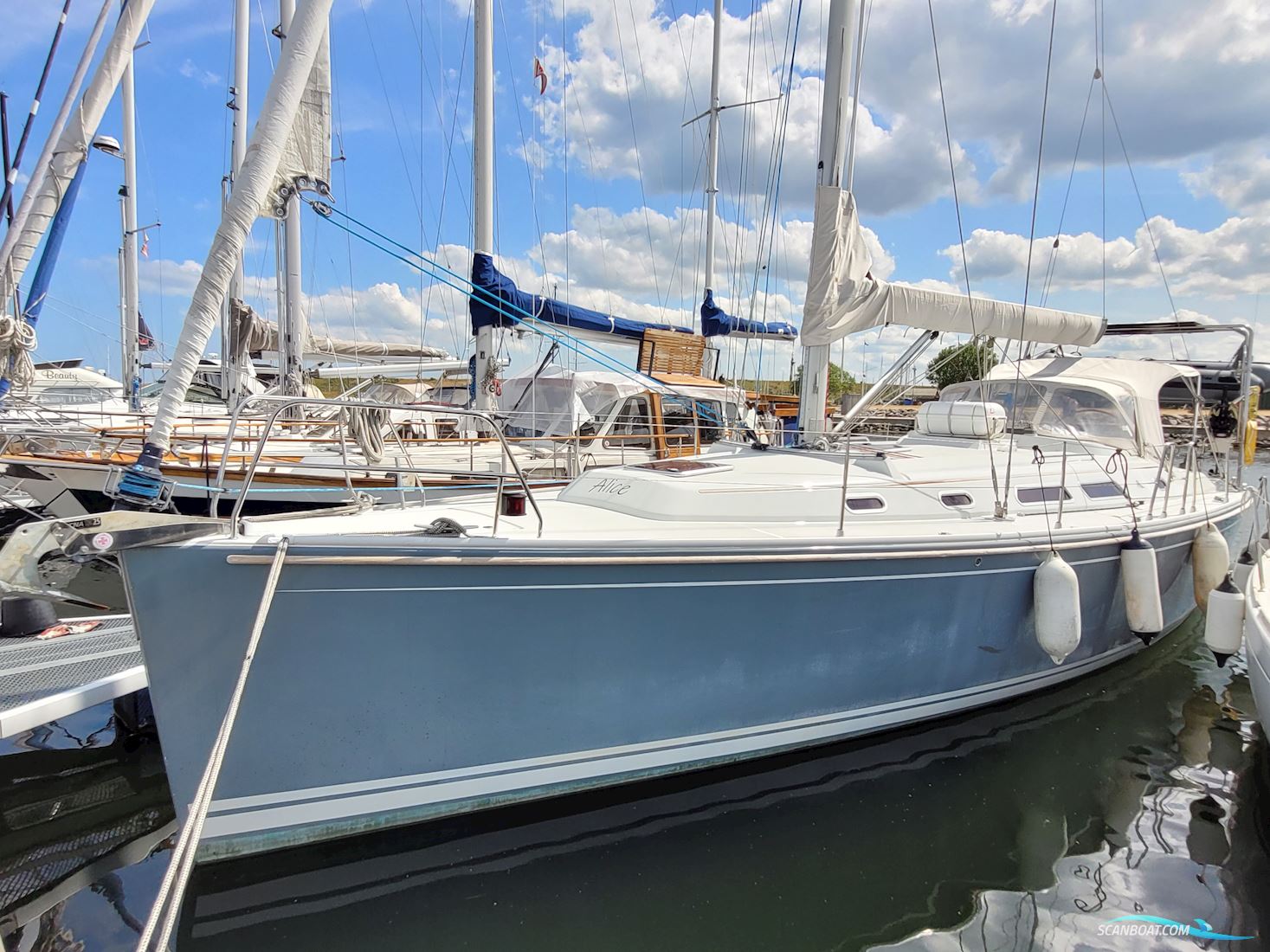 Hanse 400