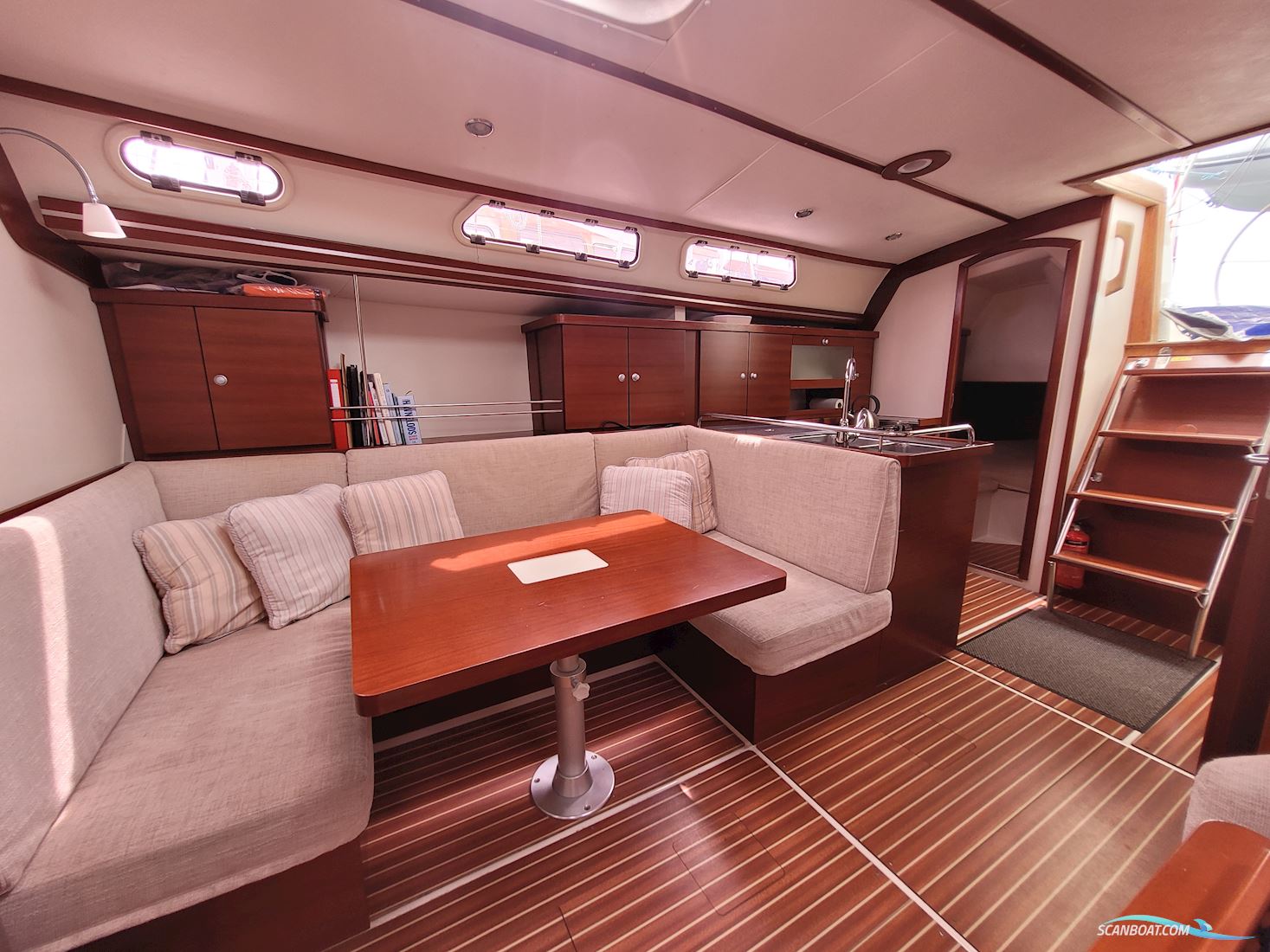 Hanse 400