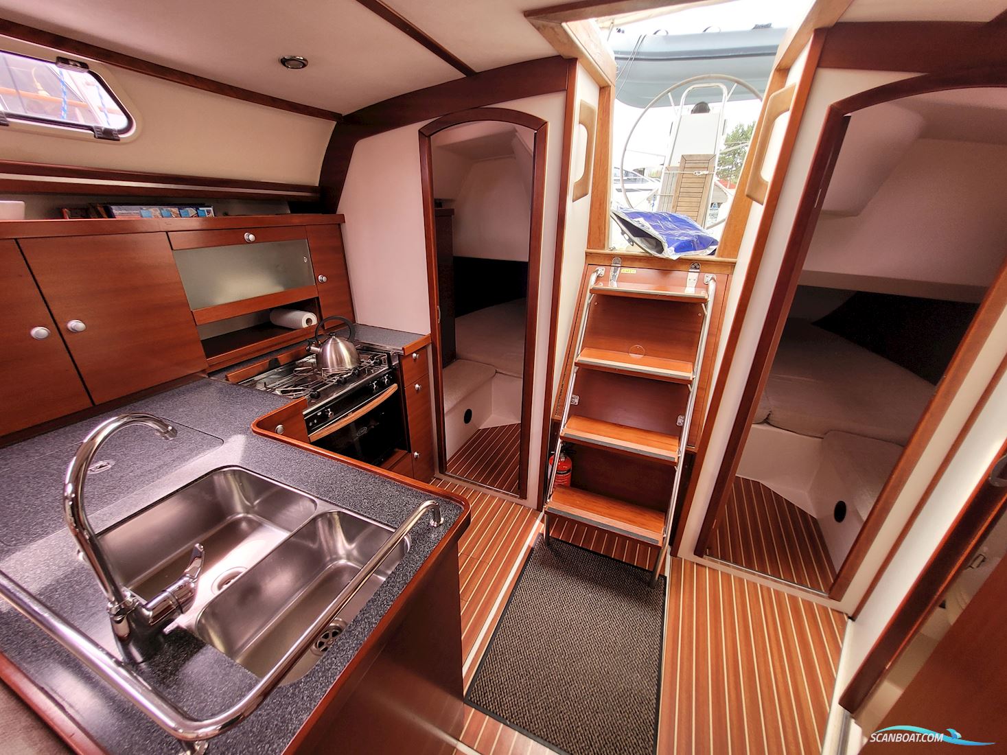 Hanse 400