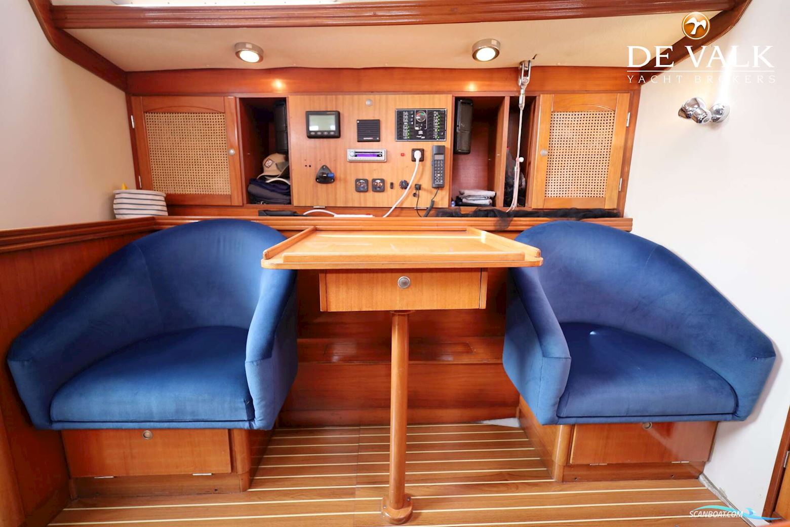 Hanse 401