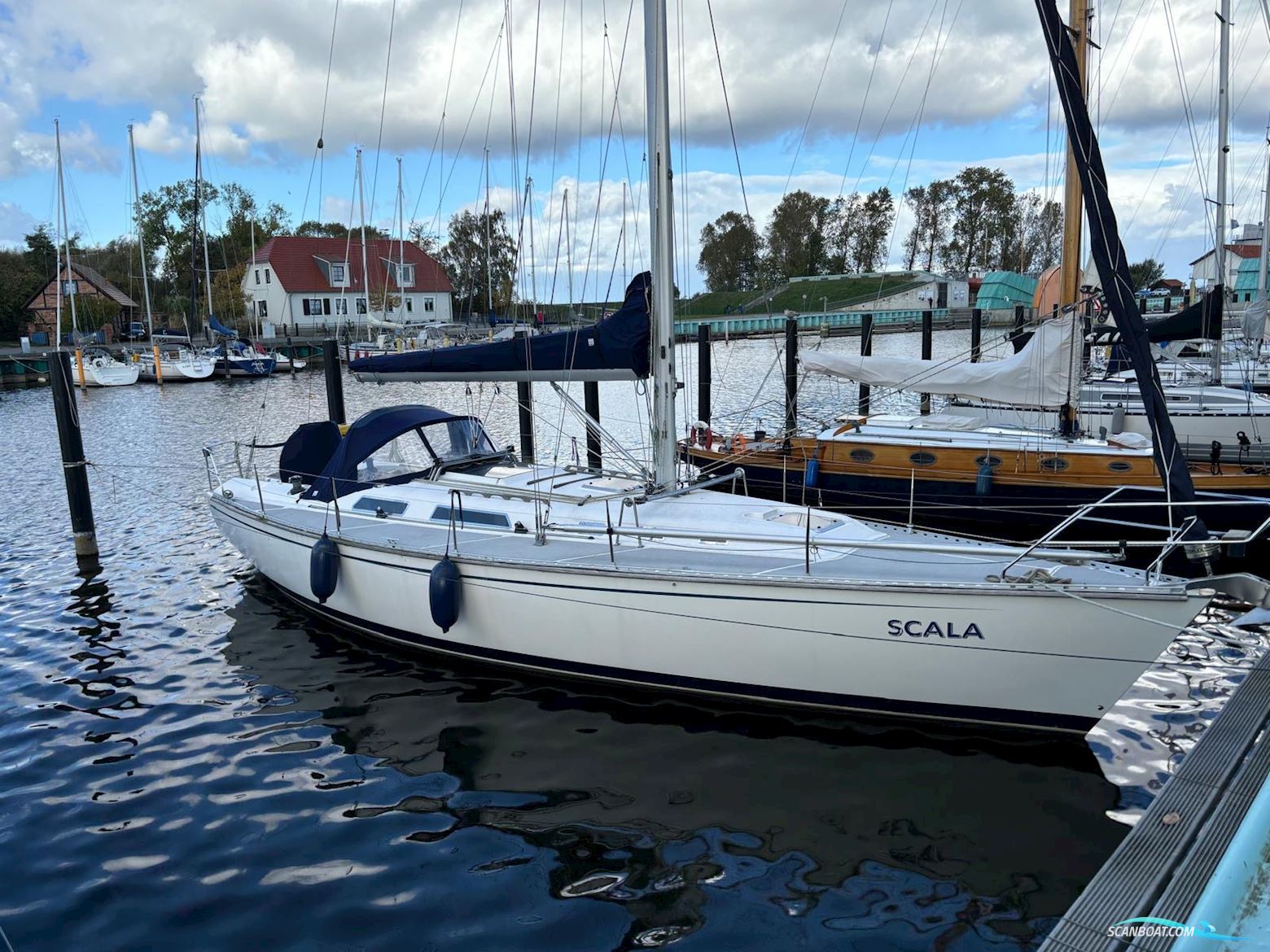 Hanse 401