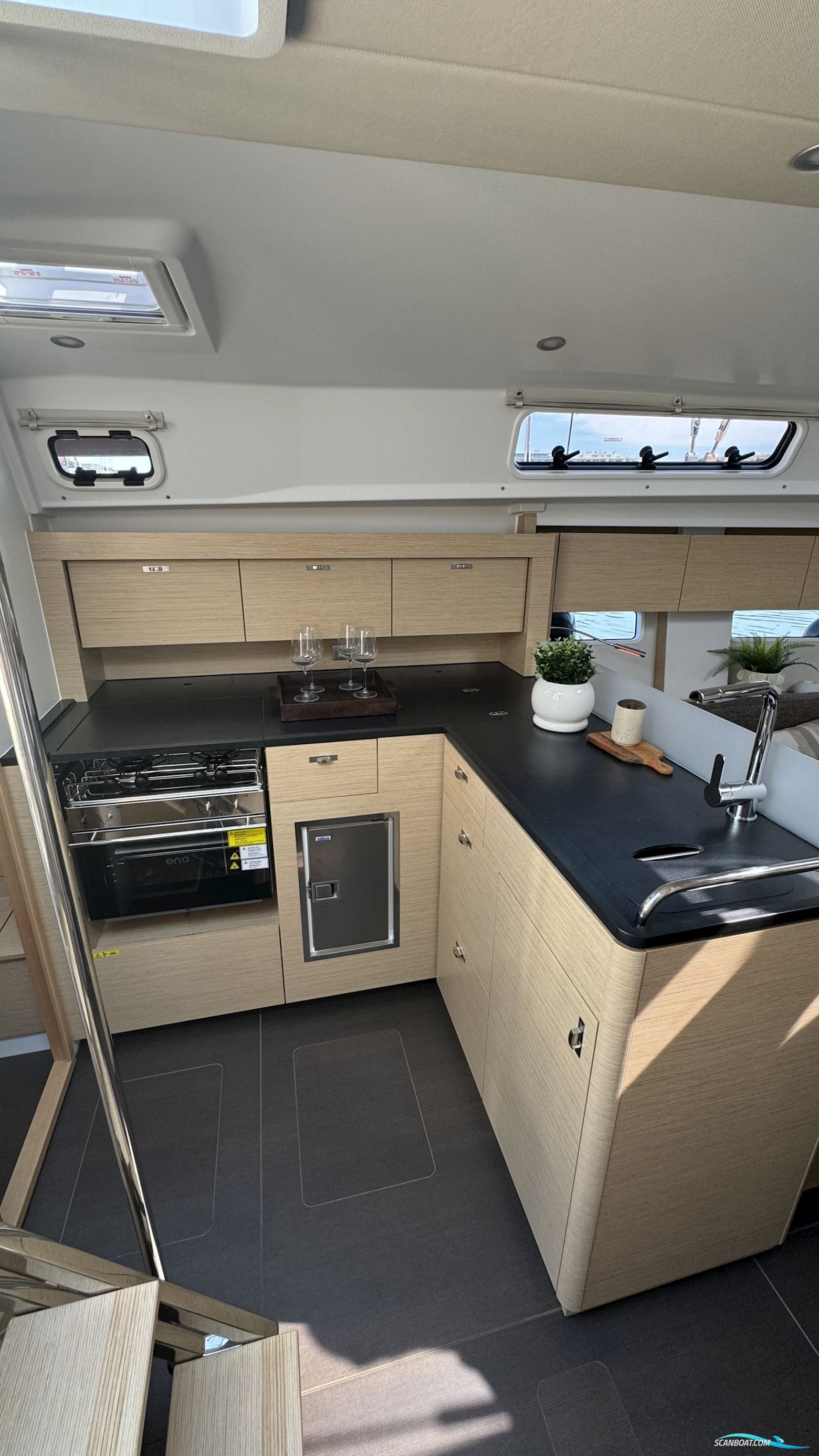 Hanse 410 NEU m. vielen Extras, frei anpassbar