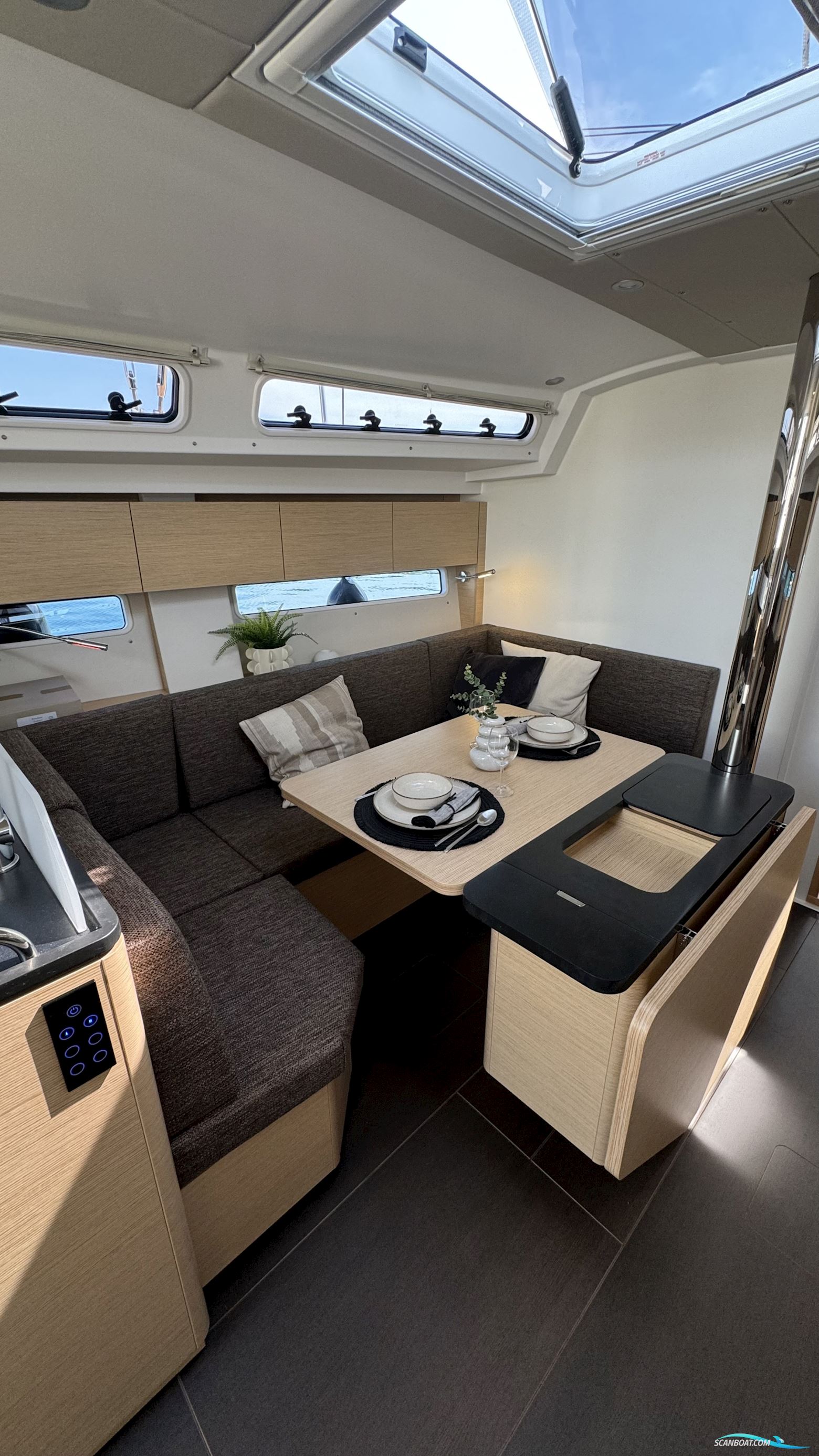 Hanse 410 NEU m. vielen Extras, frei anpassbar