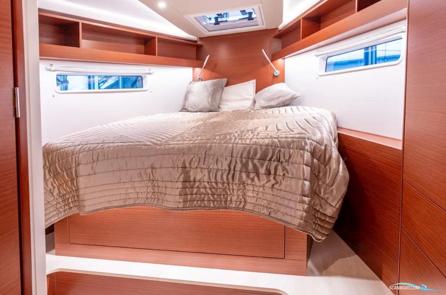 Hanse 410