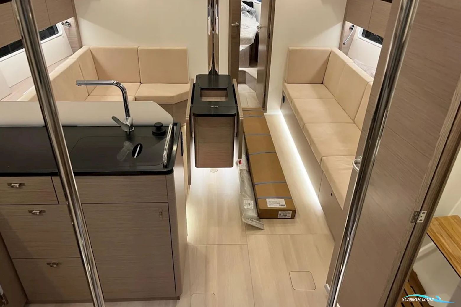 Hanse 410