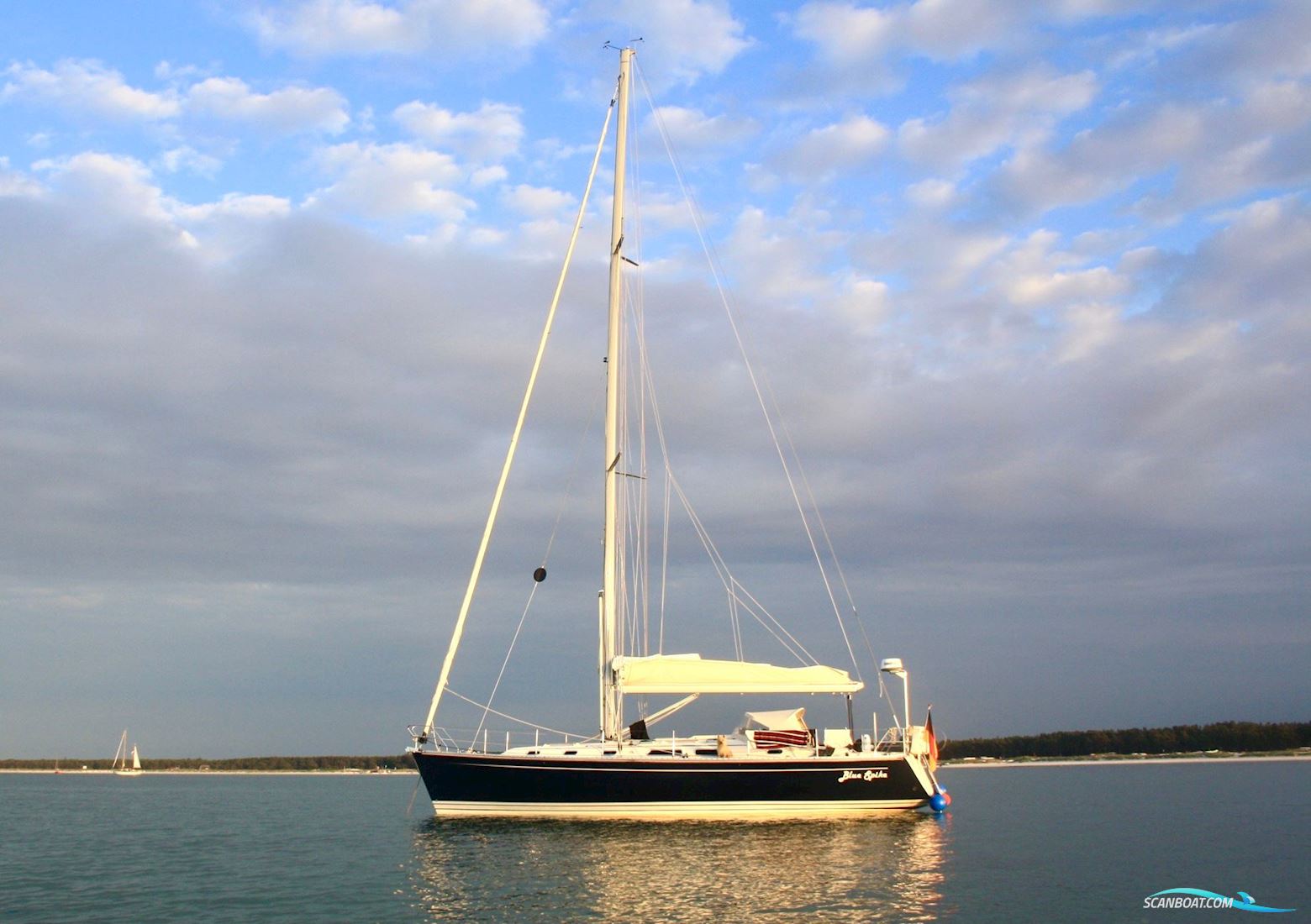 Hanse 411