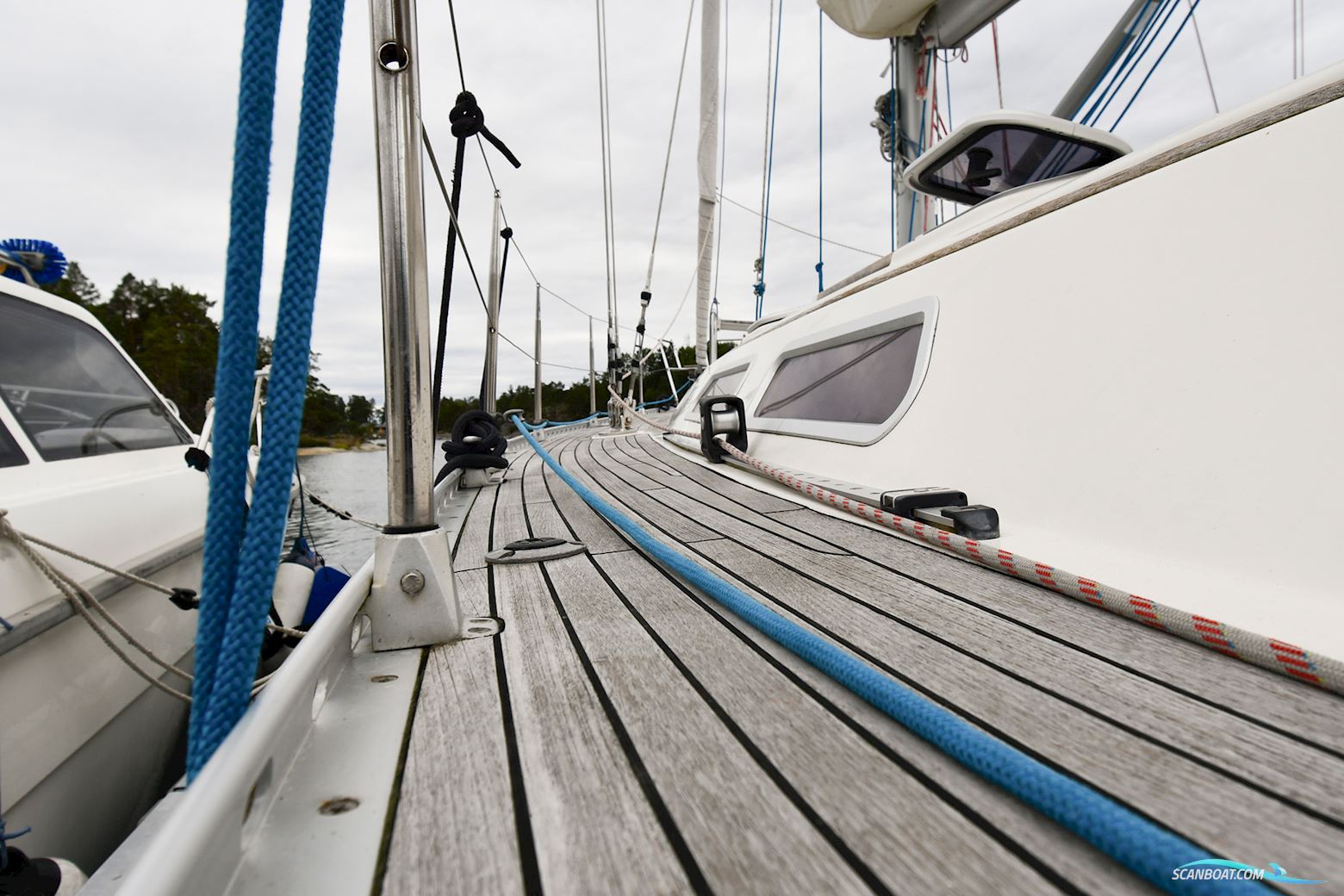 Hanse 411