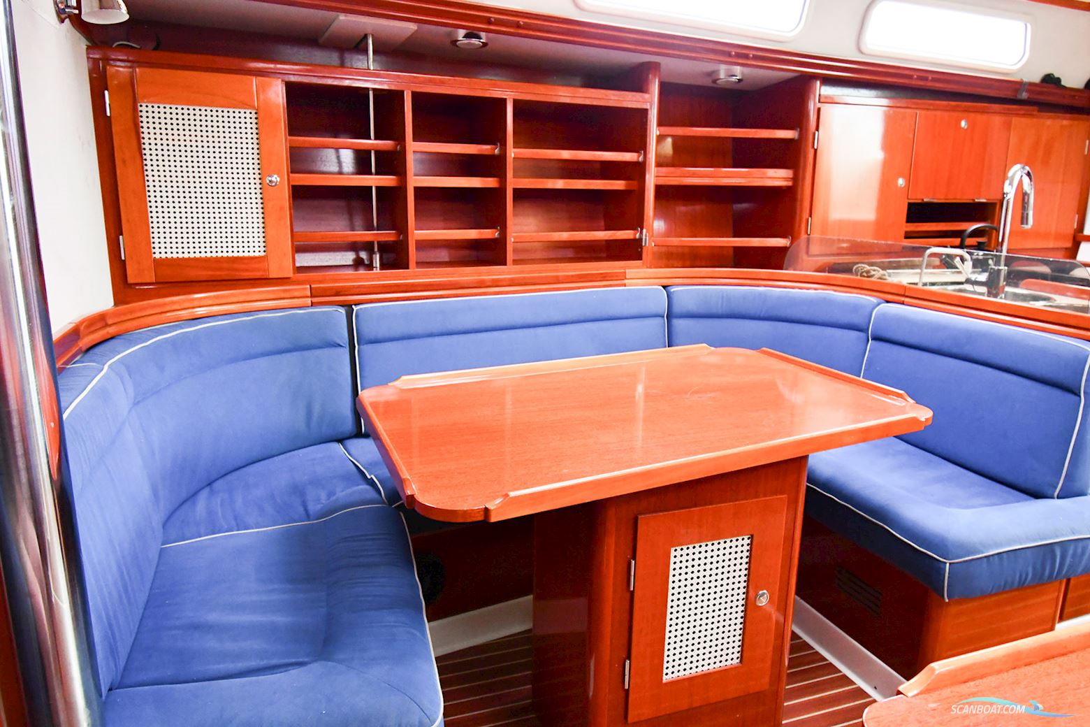 Hanse 411
