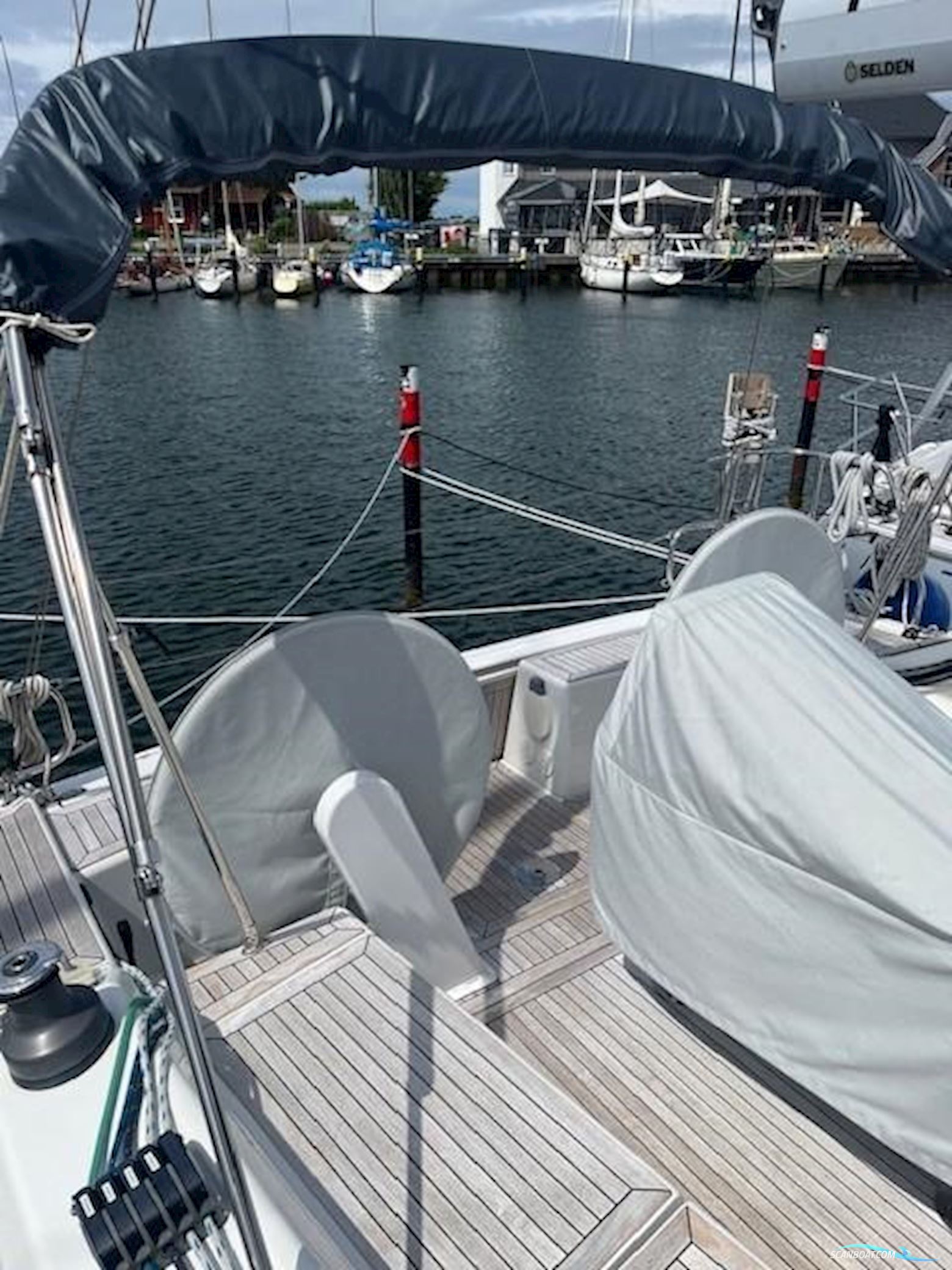 Hanse 415