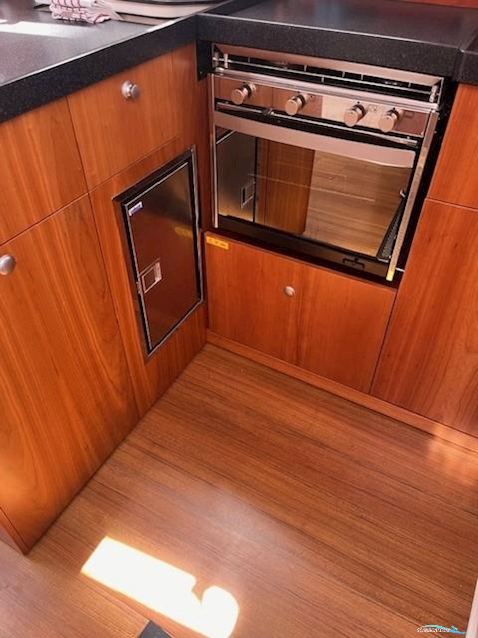 Hanse 415