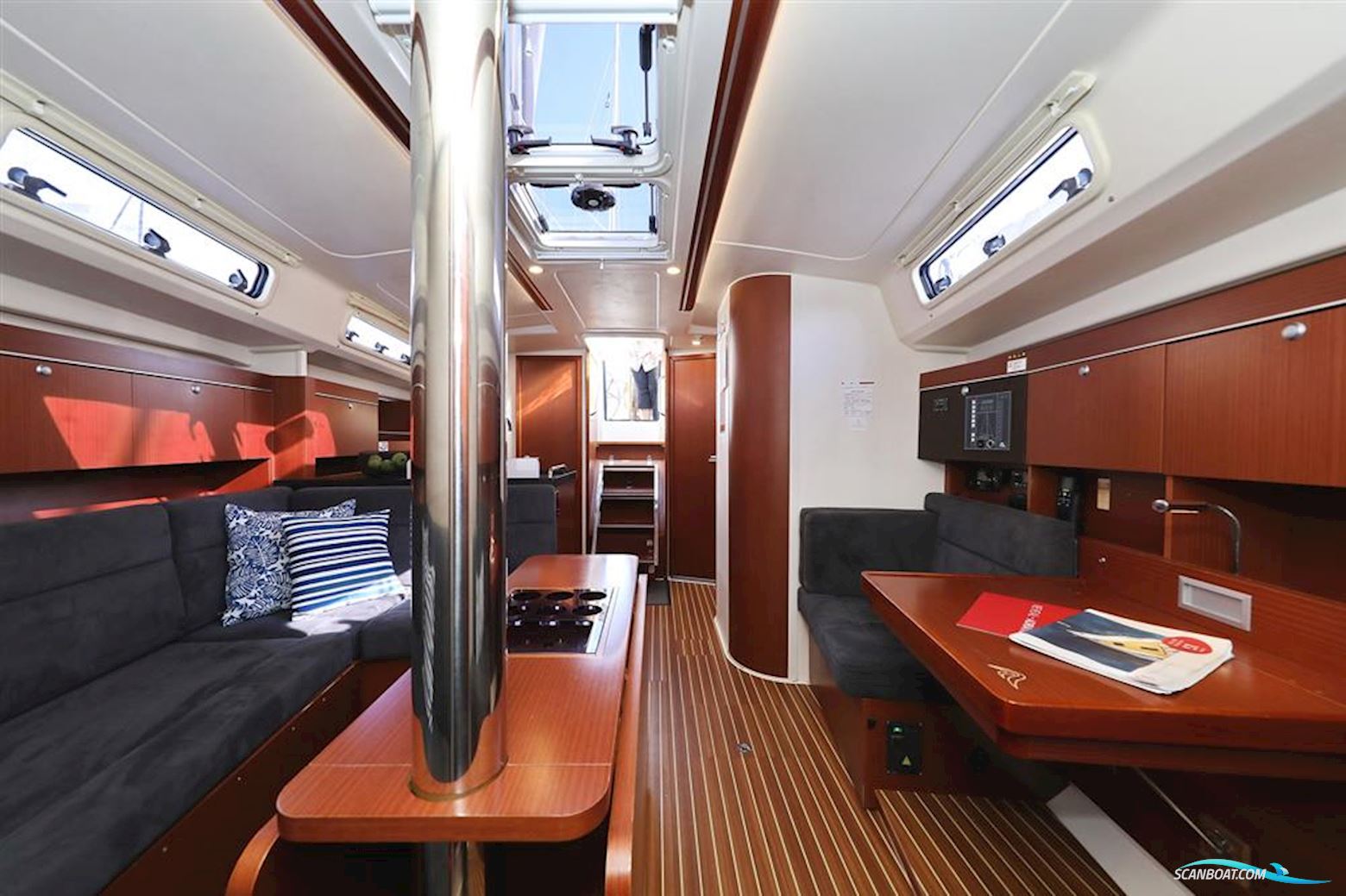 Hanse 415
