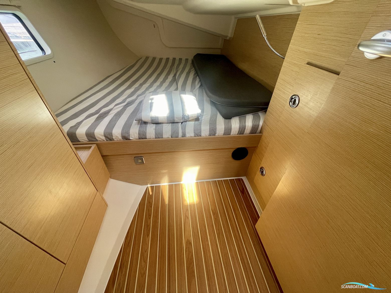 Hanse 418