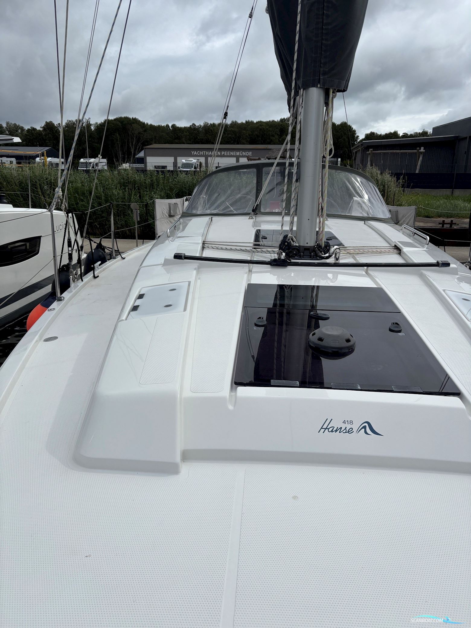 Hanse 418