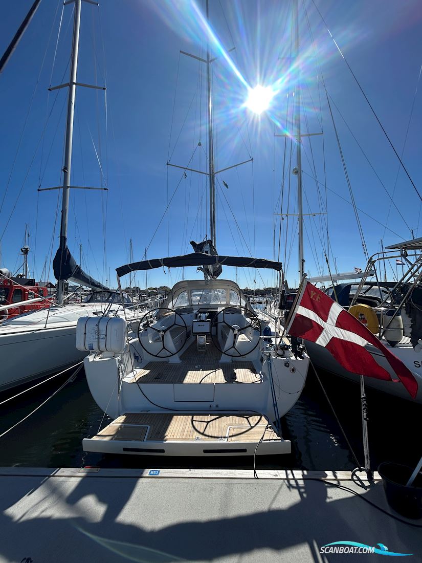Hanse 445