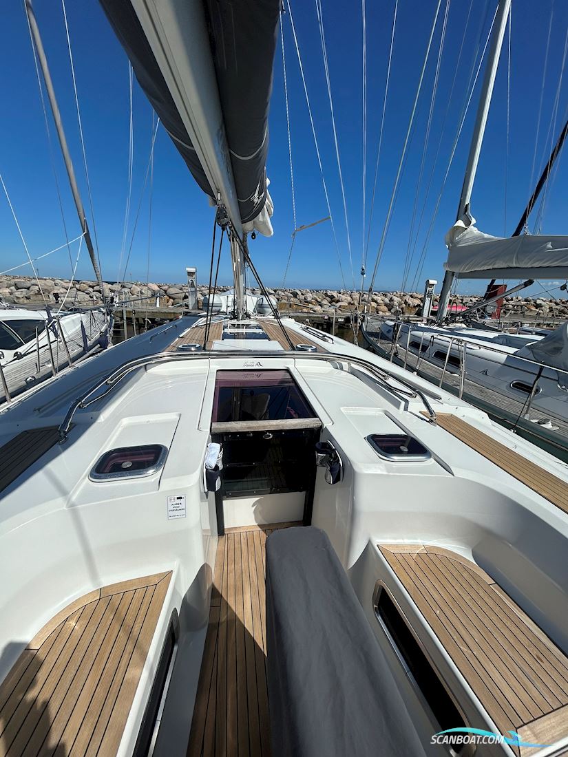 Hanse 445