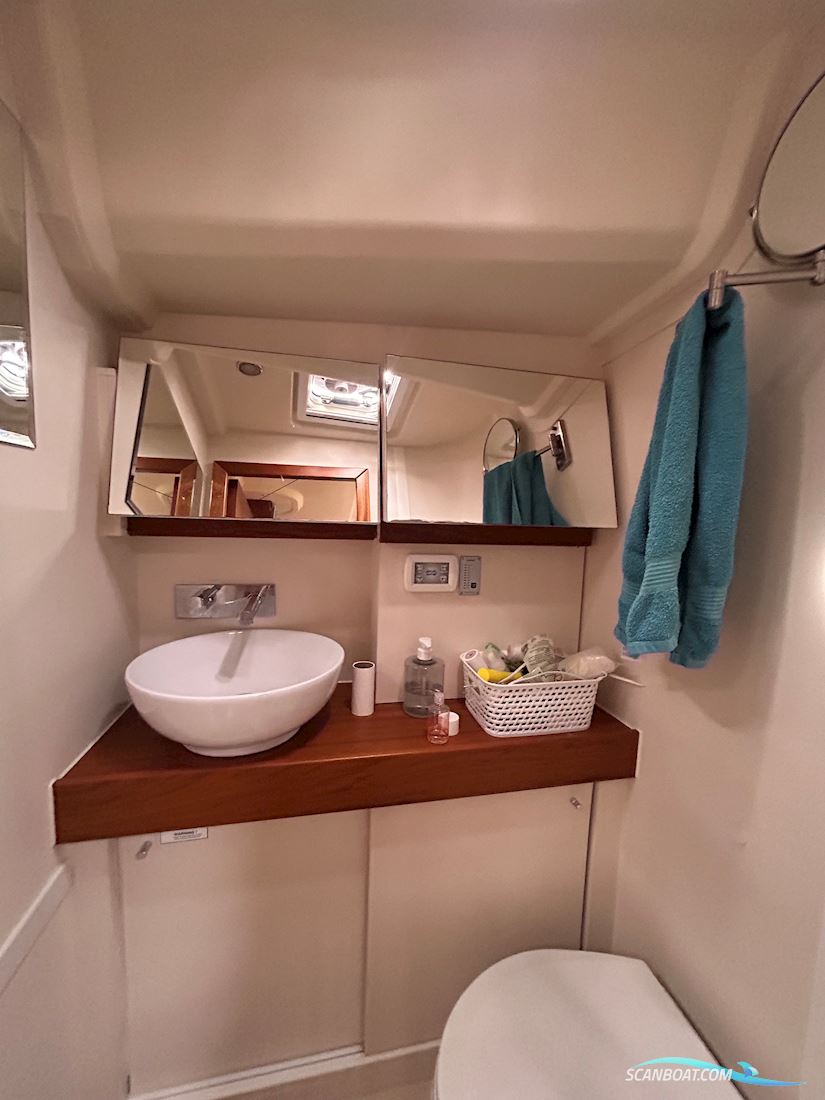 Hanse 445