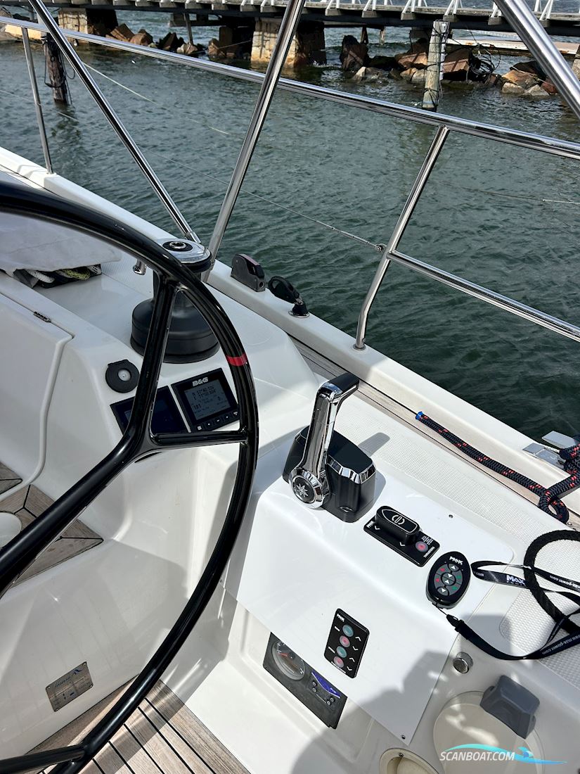 Hanse 445