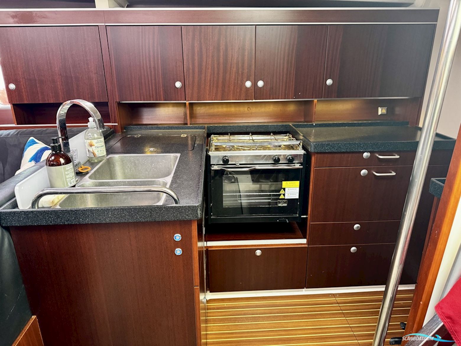 Hanse 445