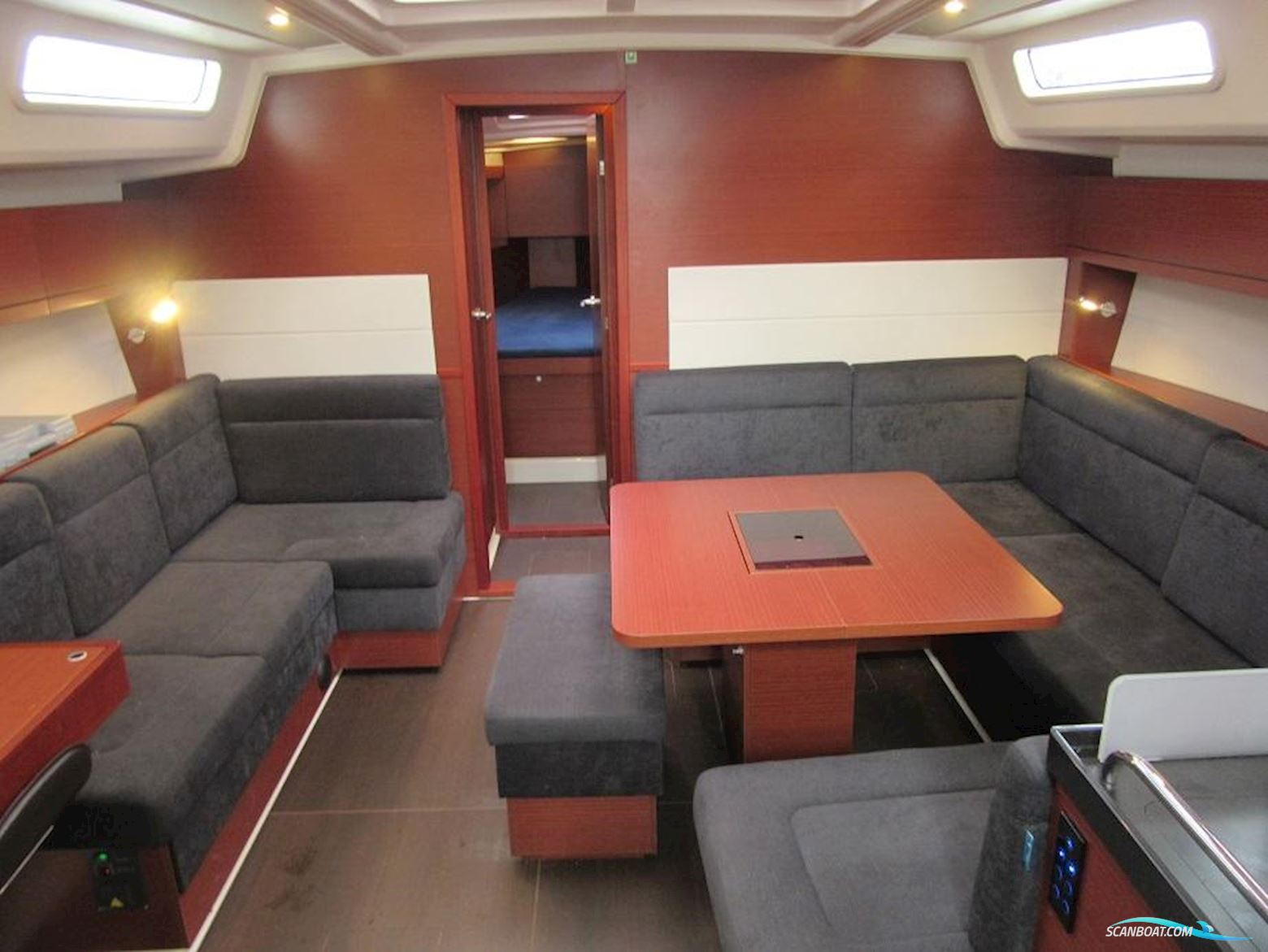 Hanse 458