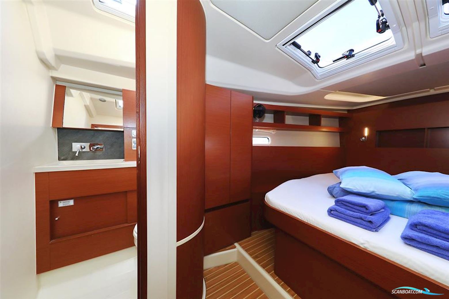 Hanse 458