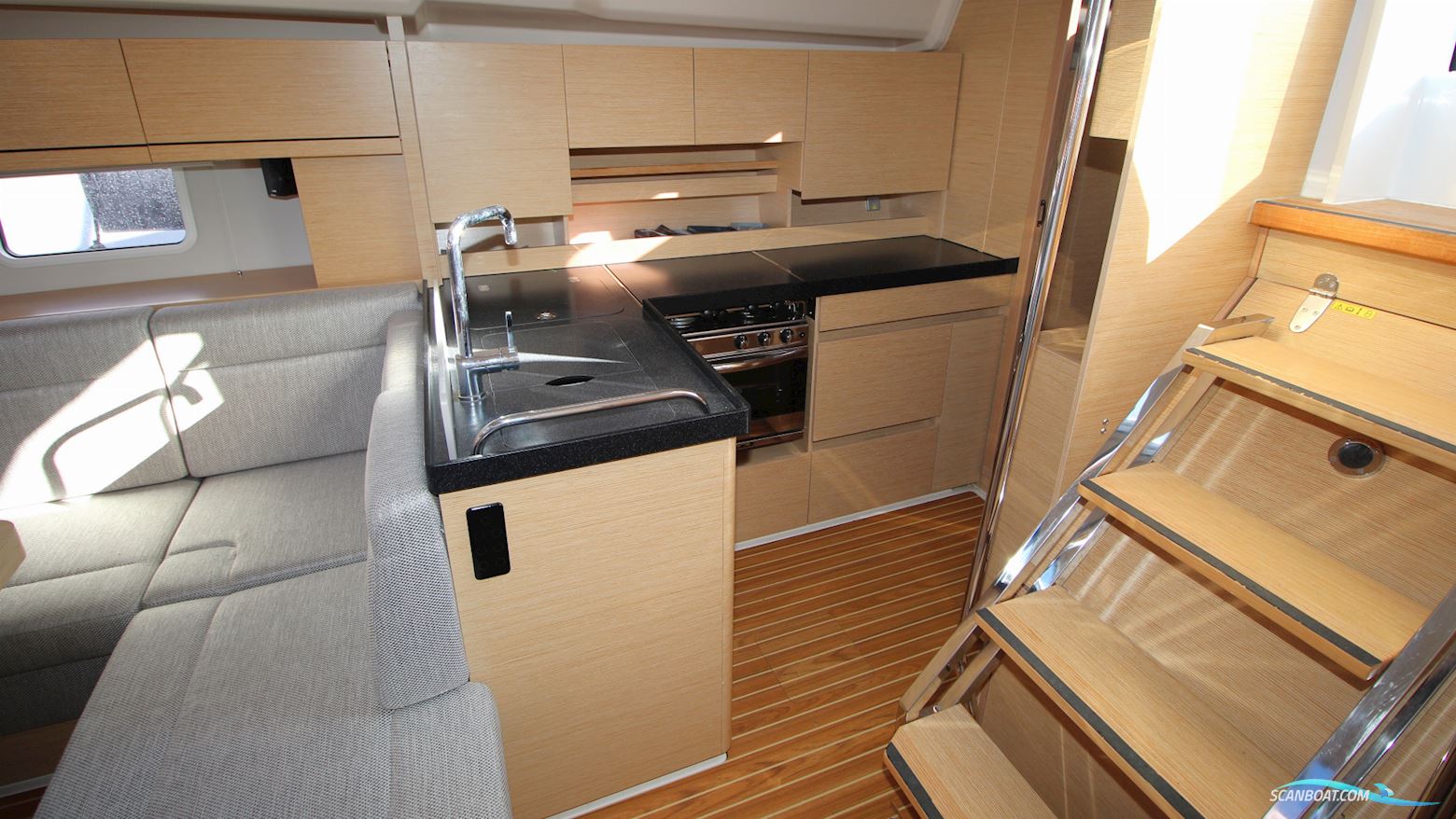Hanse 458
