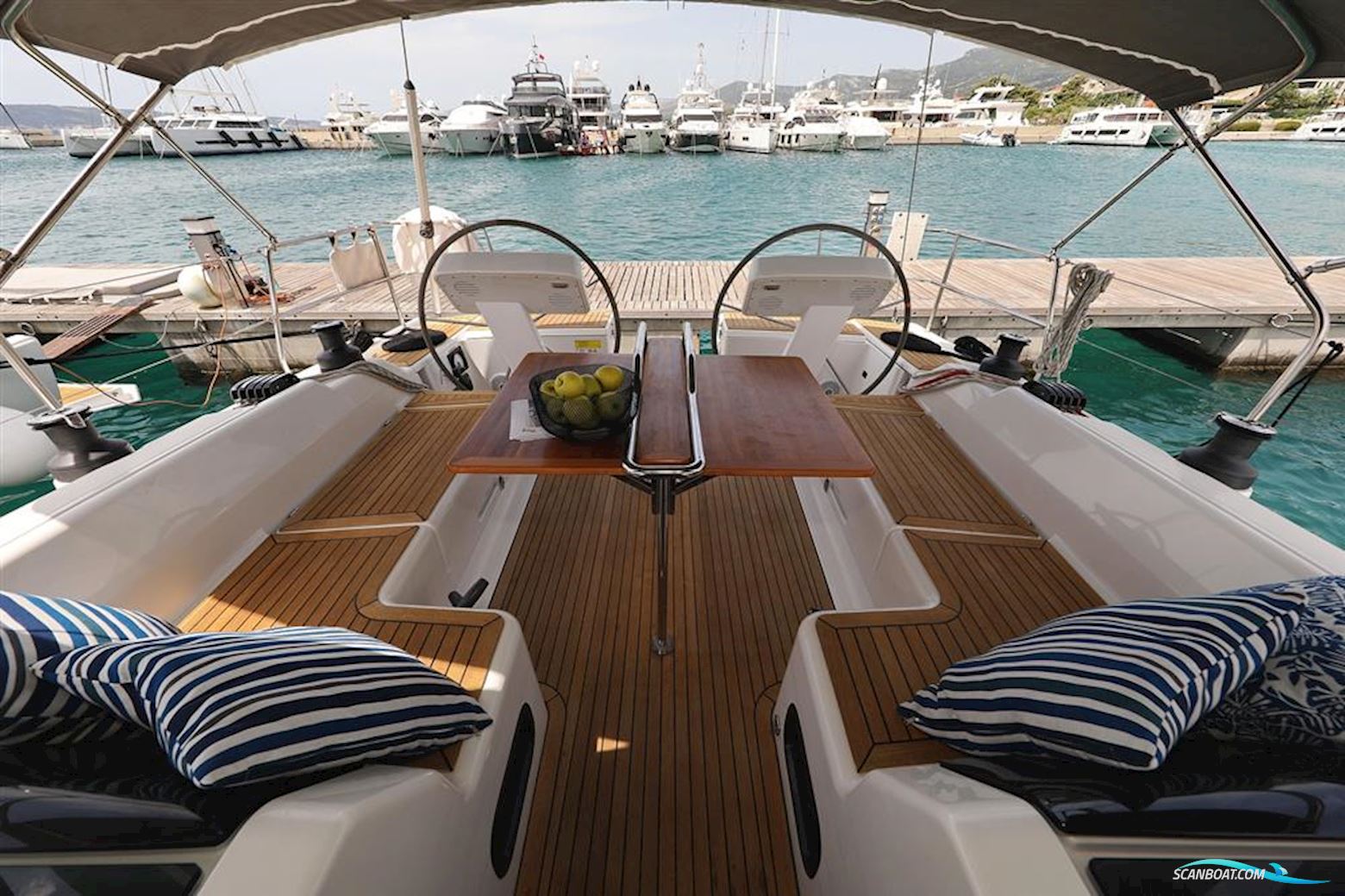 Hanse 458