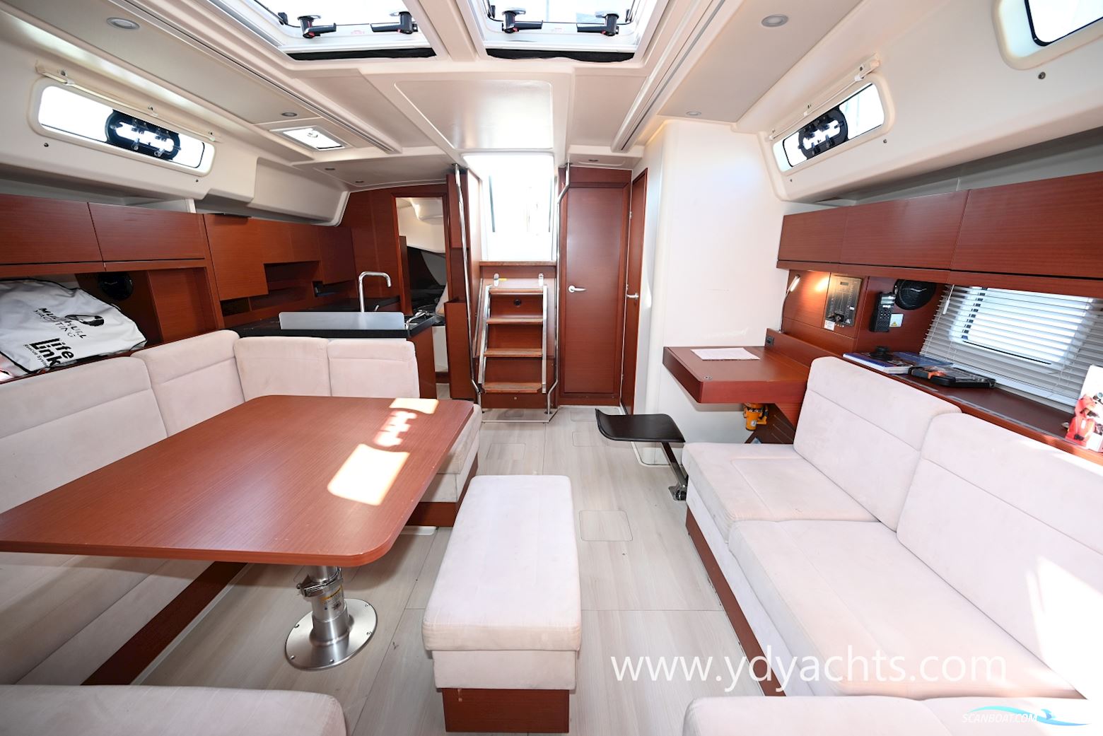 Hanse 458