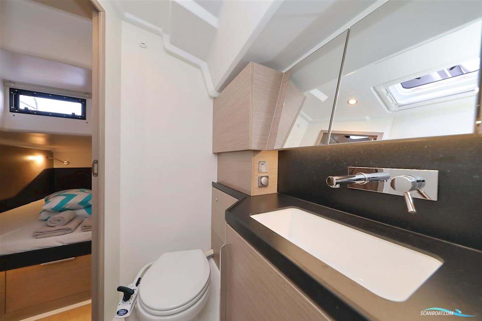 Hanse 460