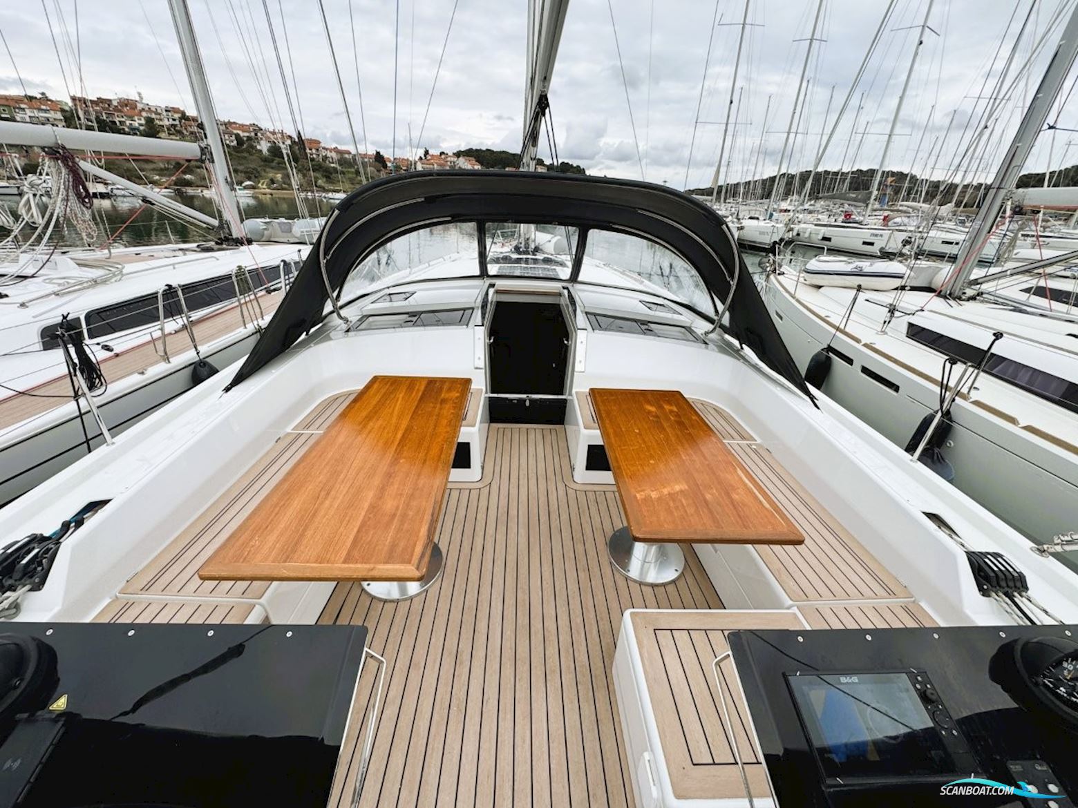 Hanse 460