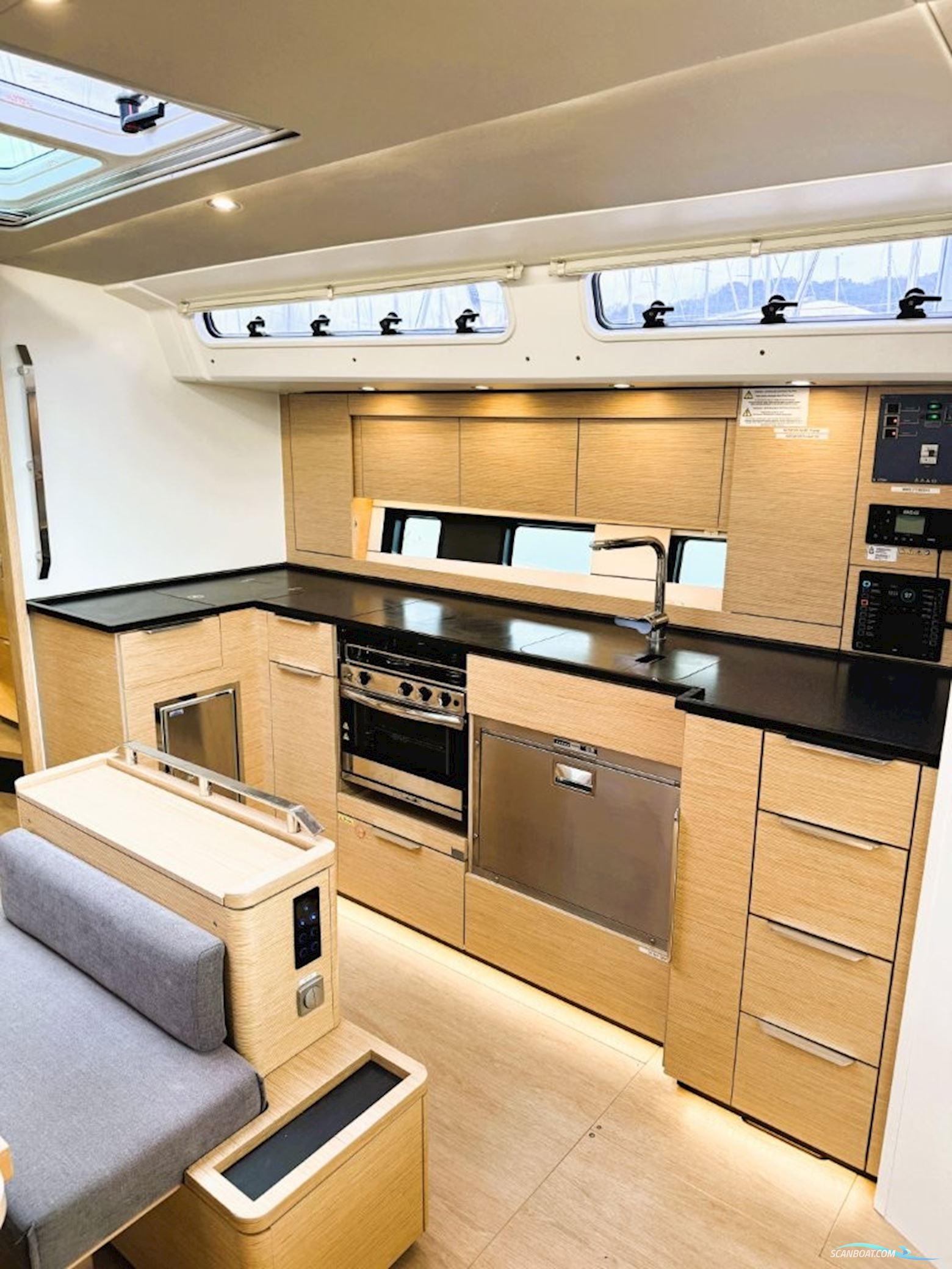 Hanse 460