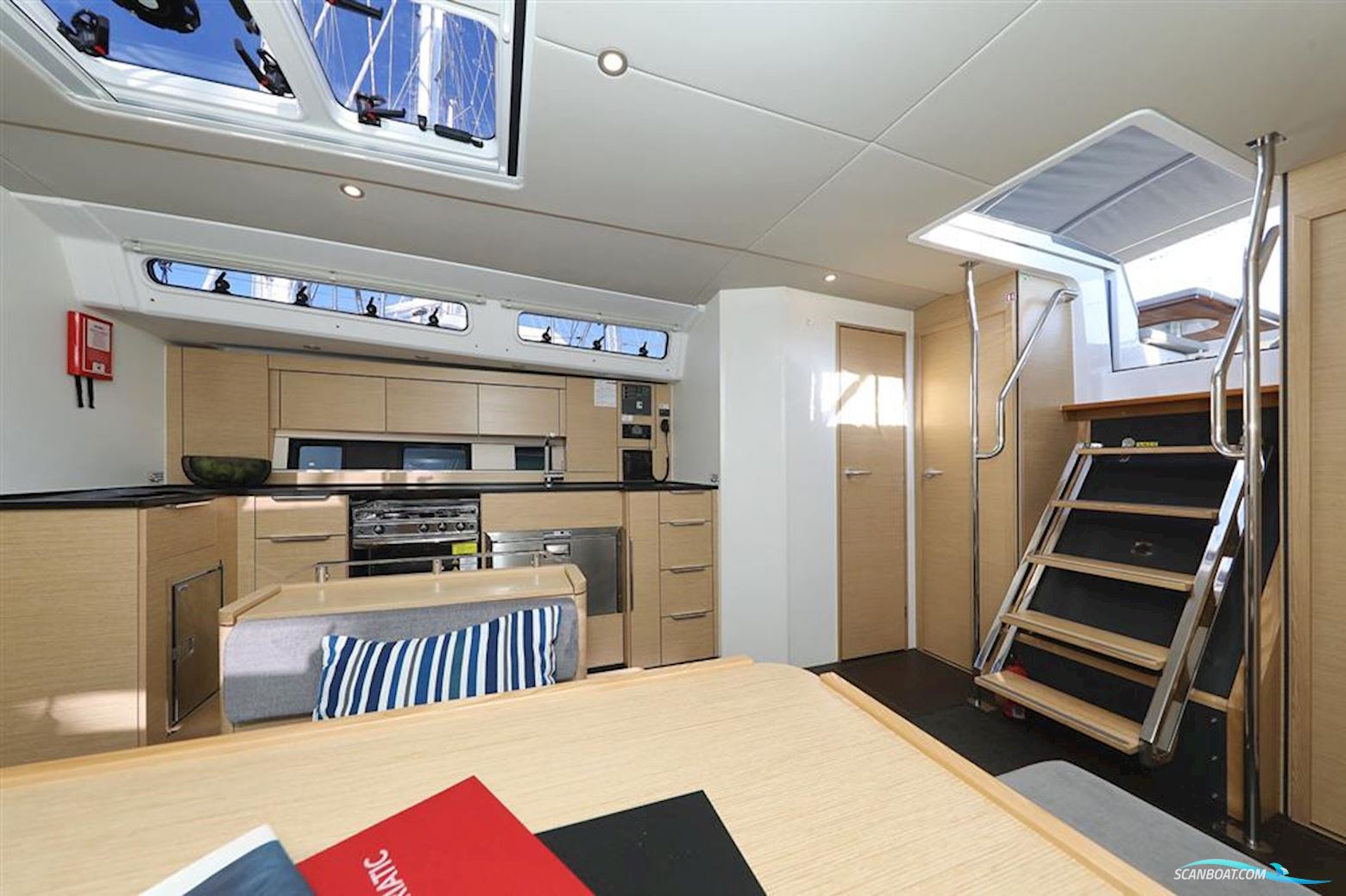 Hanse 460