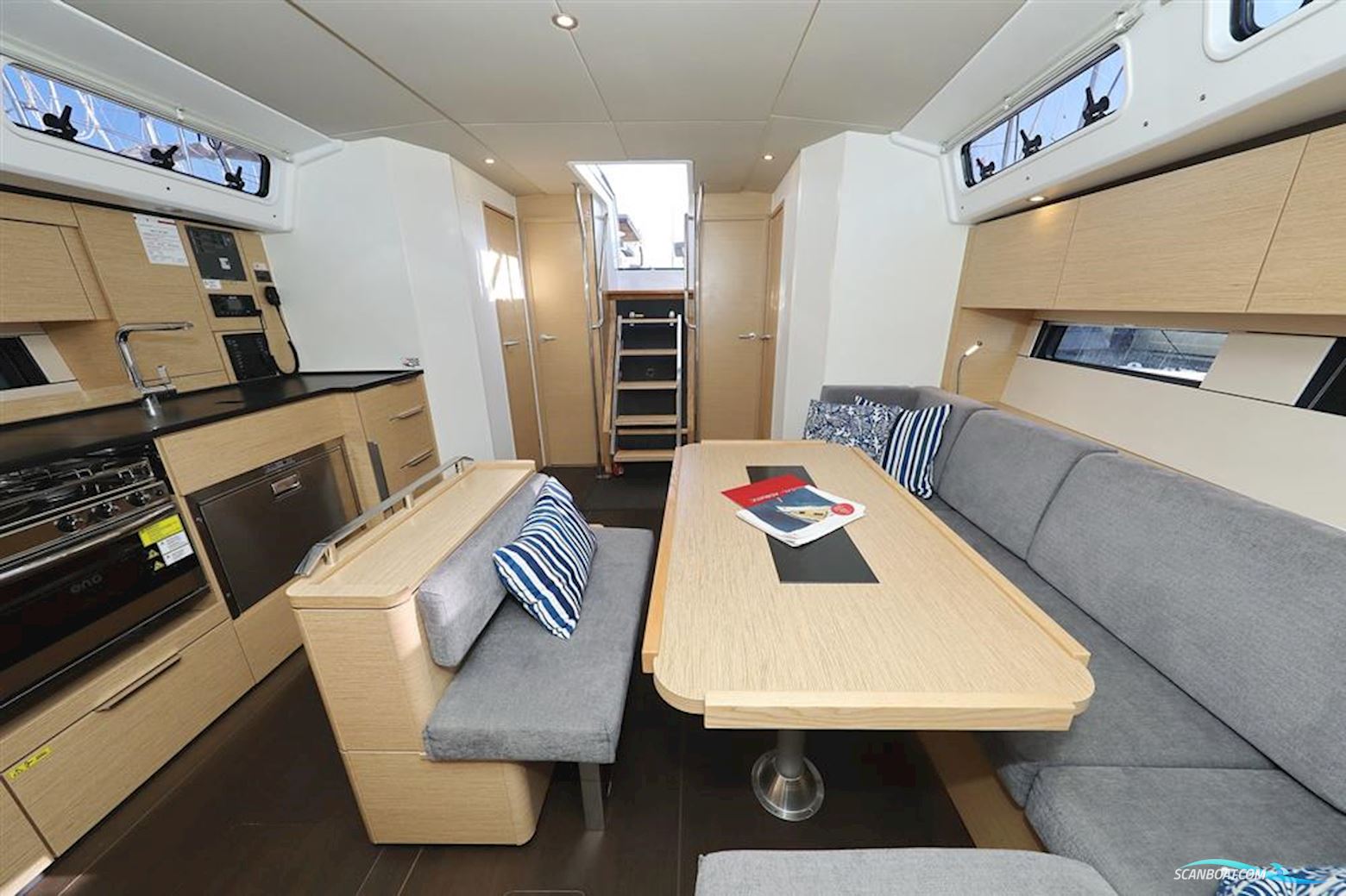 Hanse 460