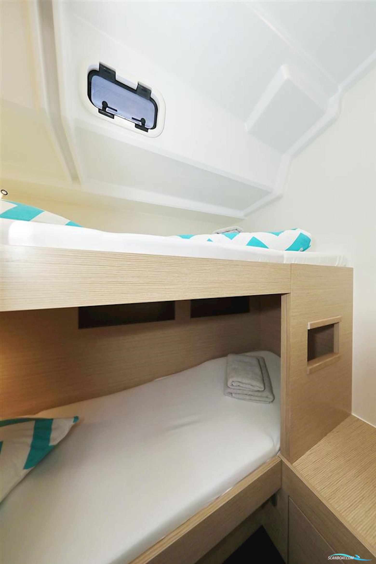 Hanse 460