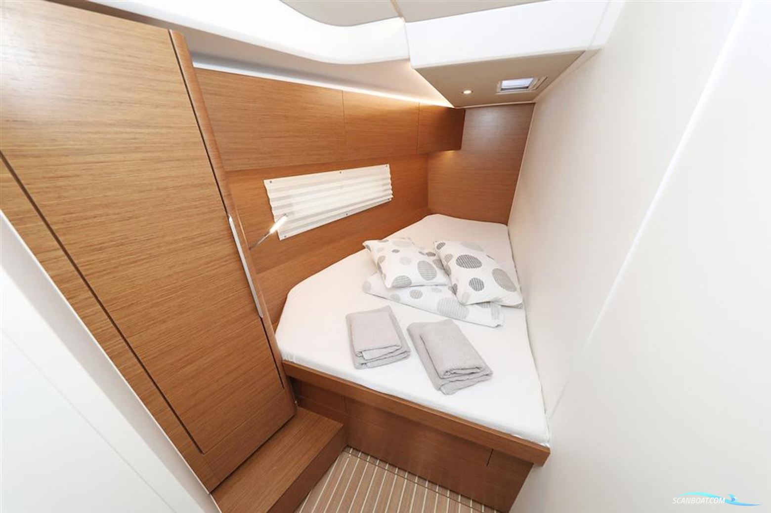 Hanse 460
