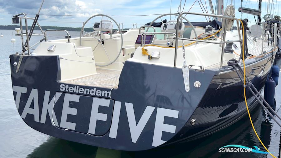 Hanse 461