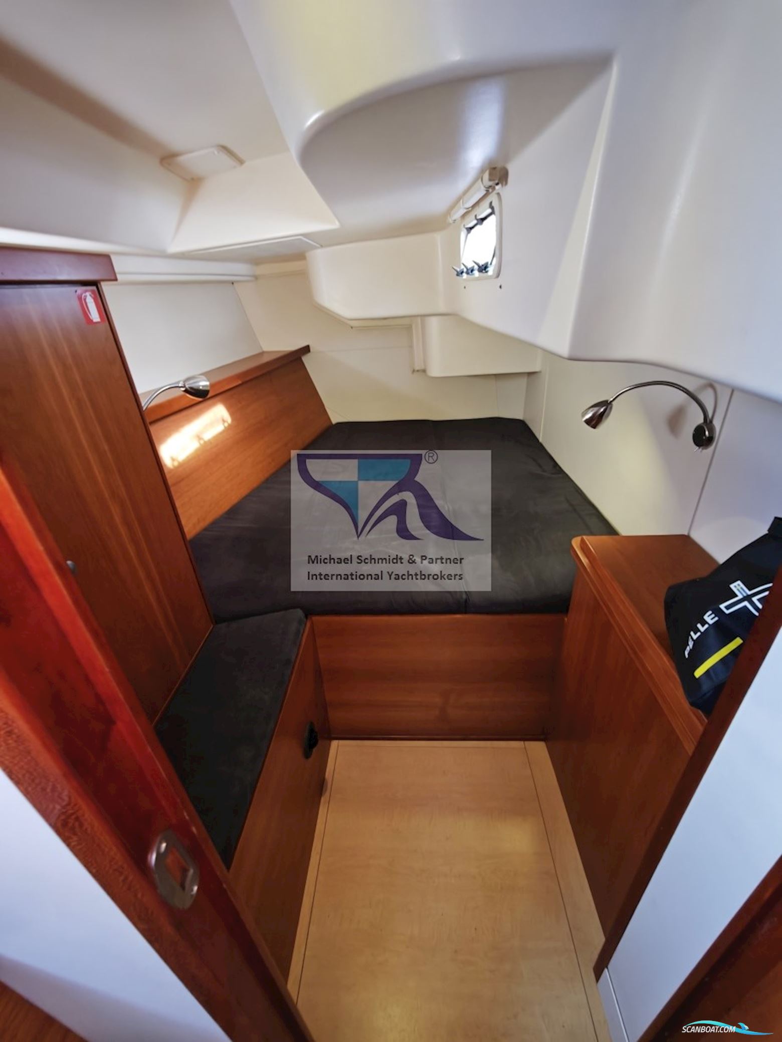 Hanse 470