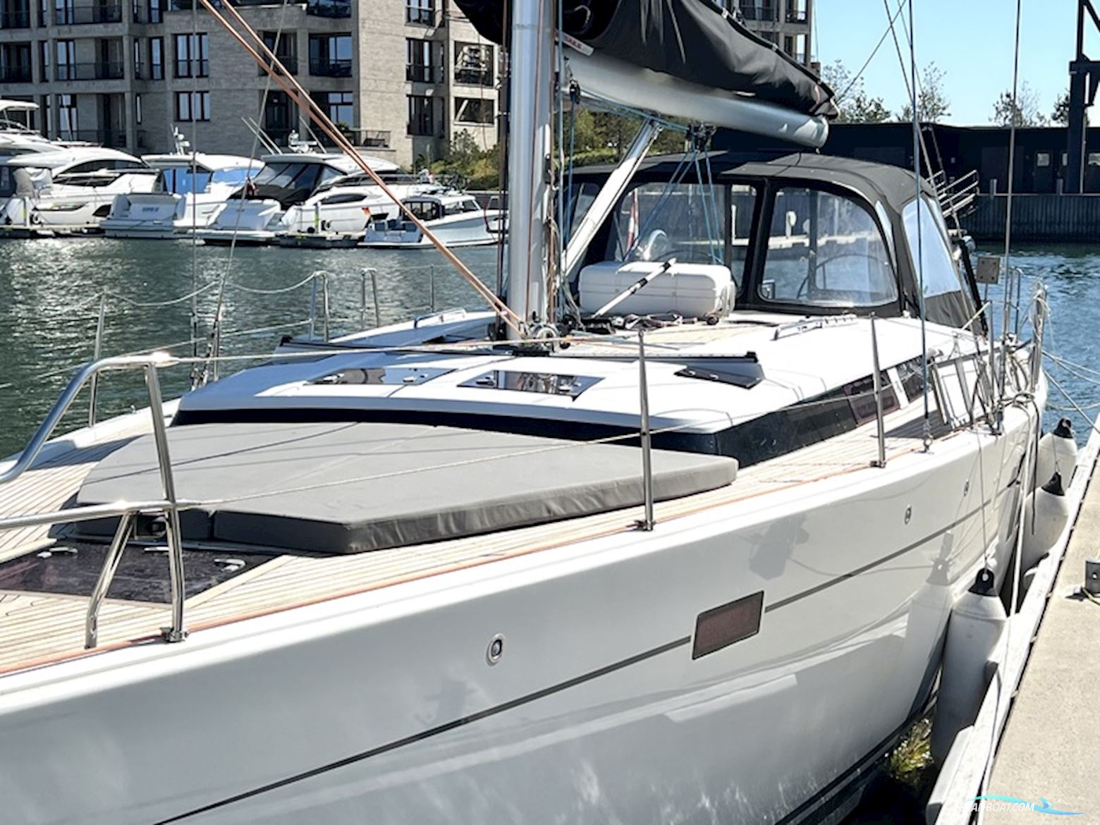 Hanse 495