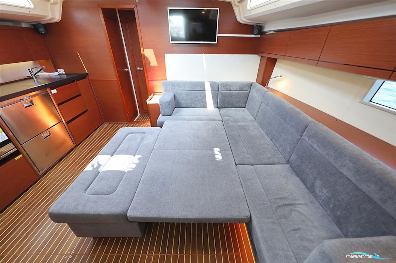 Hanse 508