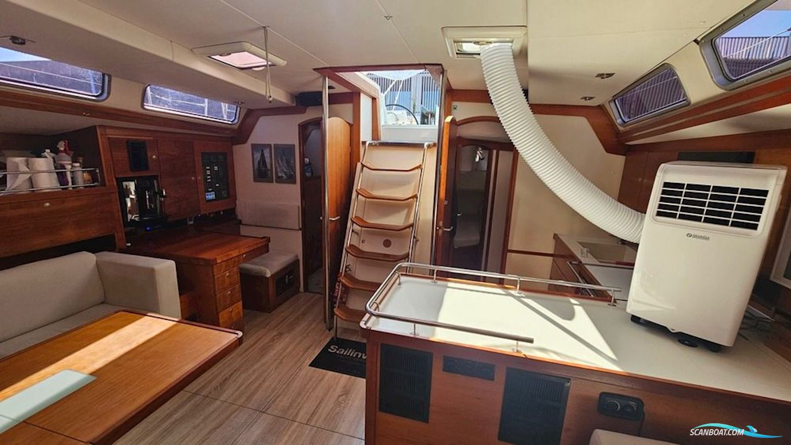 Hanse 531 E