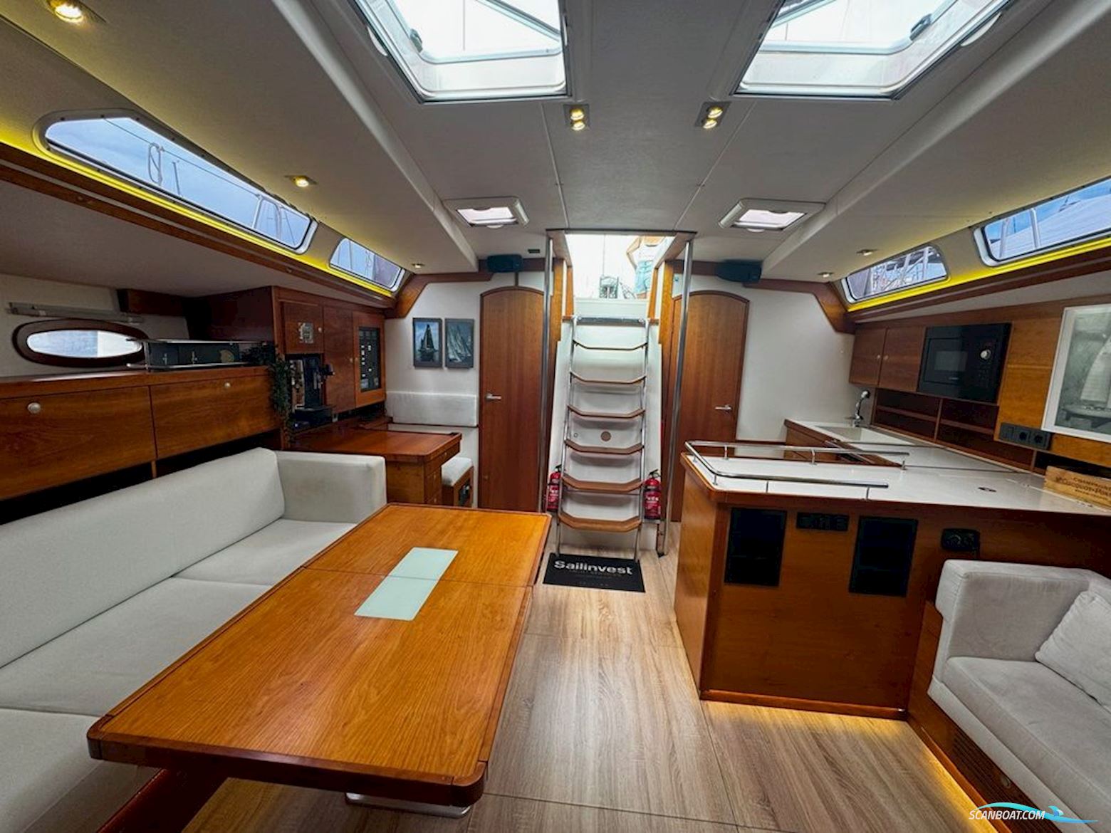 Hanse 531 E
