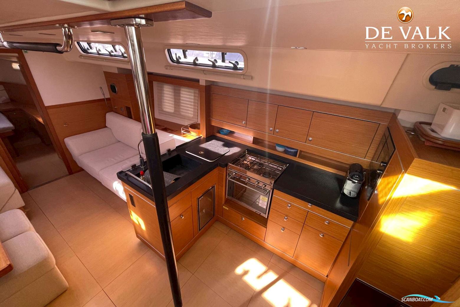 Hanse 545