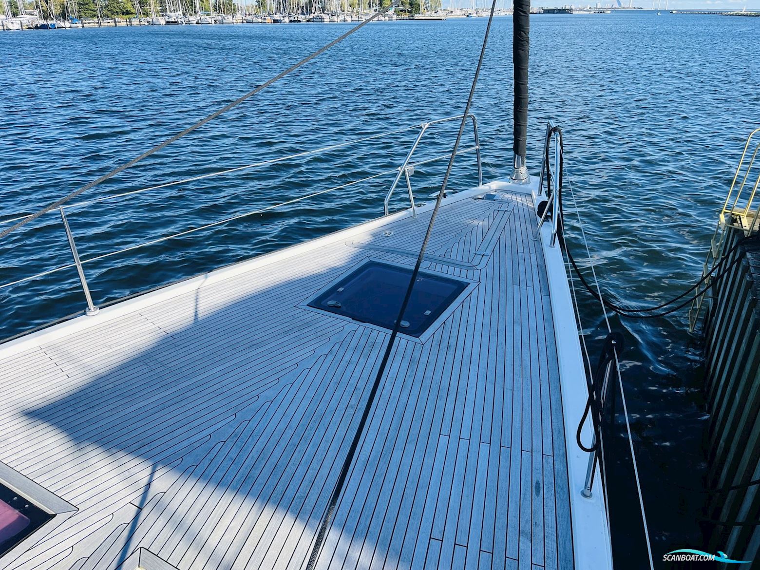Hanse 545