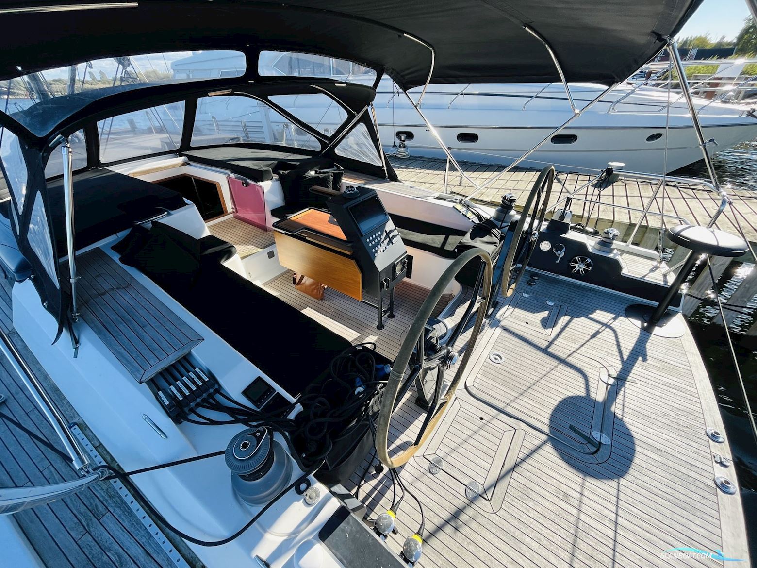 Hanse 545