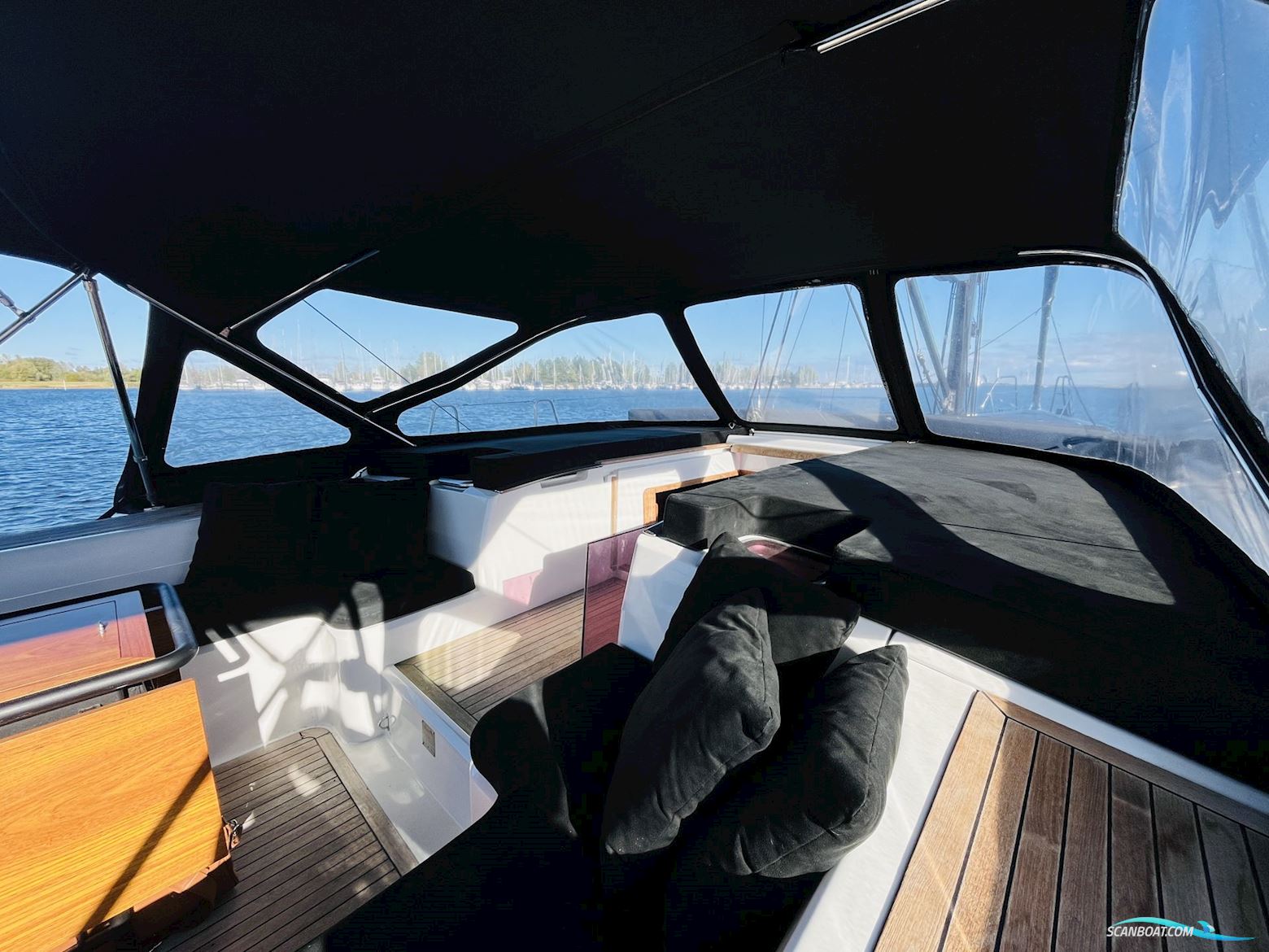 Hanse 545
