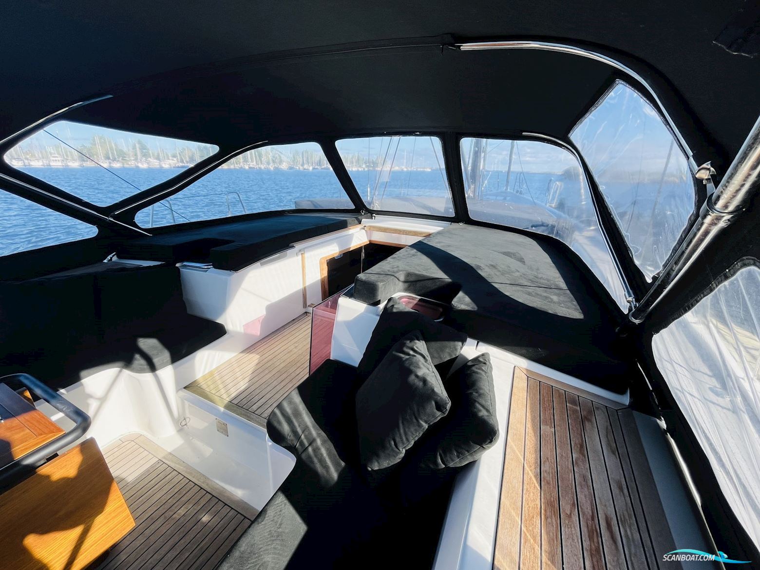 Hanse 545
